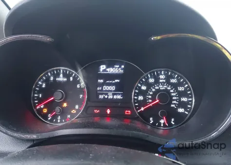 2017 Kia Forte Lx из США, поврежденный, VIN 3KPFK4A72HE013505